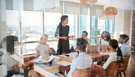 Dynamic workplace services support law firm’s growth